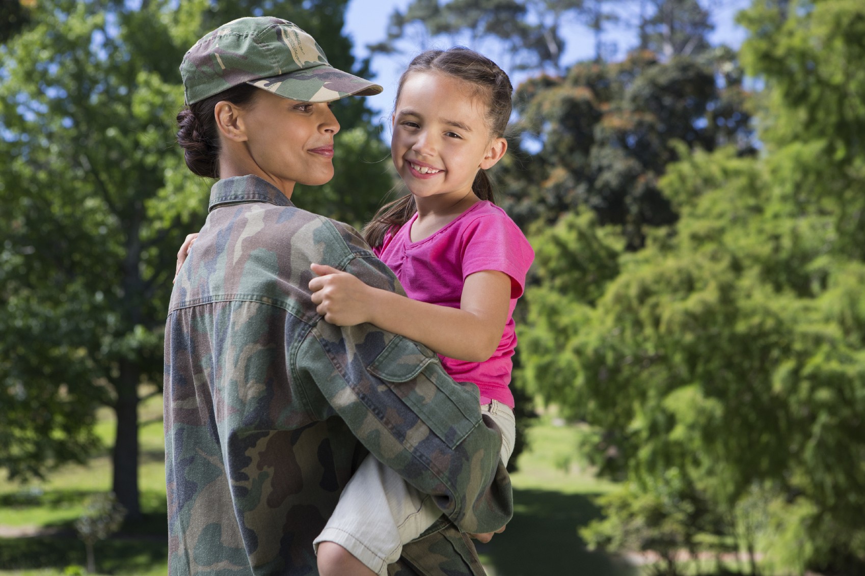 Soldier mom and daughter